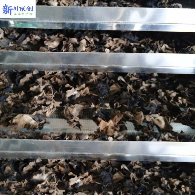 613ab3ebc28cb.jpg 木耳烘干.jpg