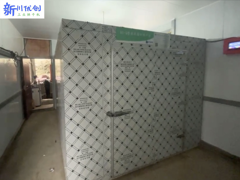 63f82d6509556.jpg 空氣能烘干房2.jpg