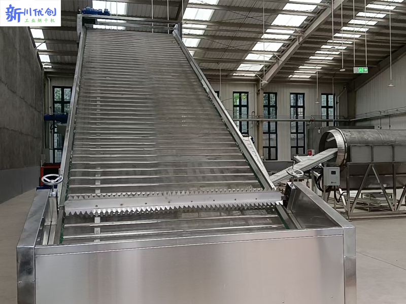 四川布拖縣用戶(hù)訂購(gòu)我廠(chǎng)一條花椒流水線(xiàn)